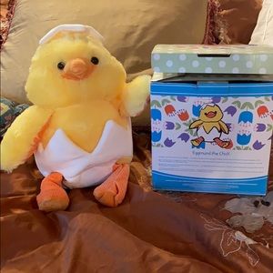 NIB eggmund scentsy buddy - no scent pak
